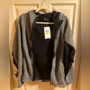 BRAND NEW WITH TAGS! Men’s Spyder hooded jacket in charcoal heather.